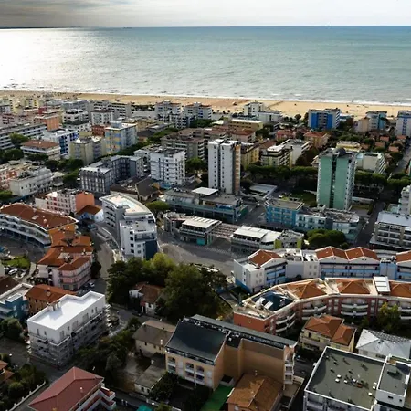 Διαμέρισμα With Pool Μπιμπιόνε